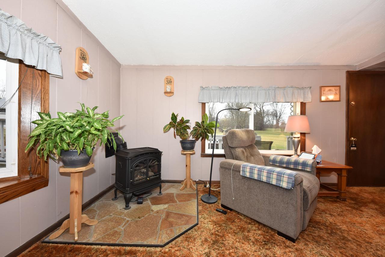 6105 North 113th STREET