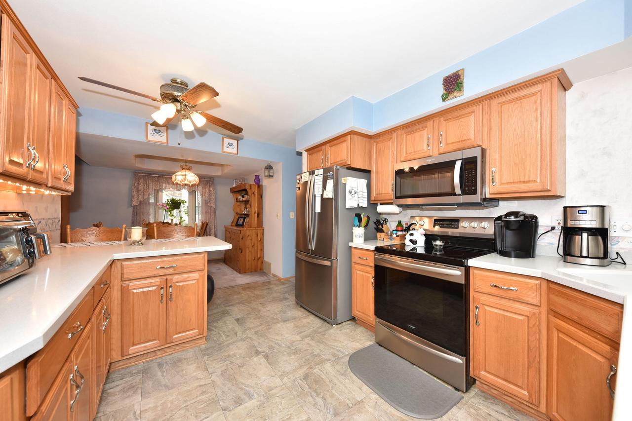 6105 North 113th STREET