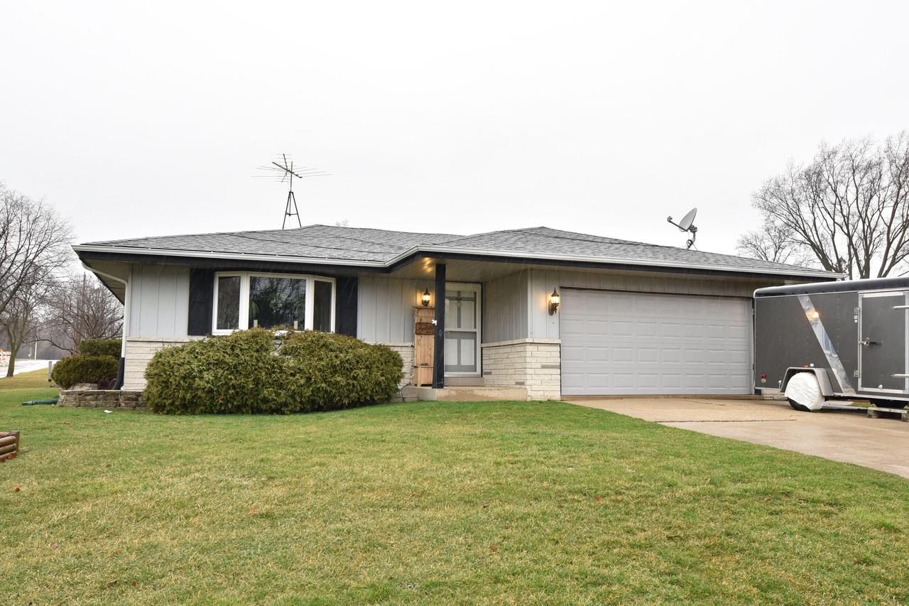 6105 North 113th STREET