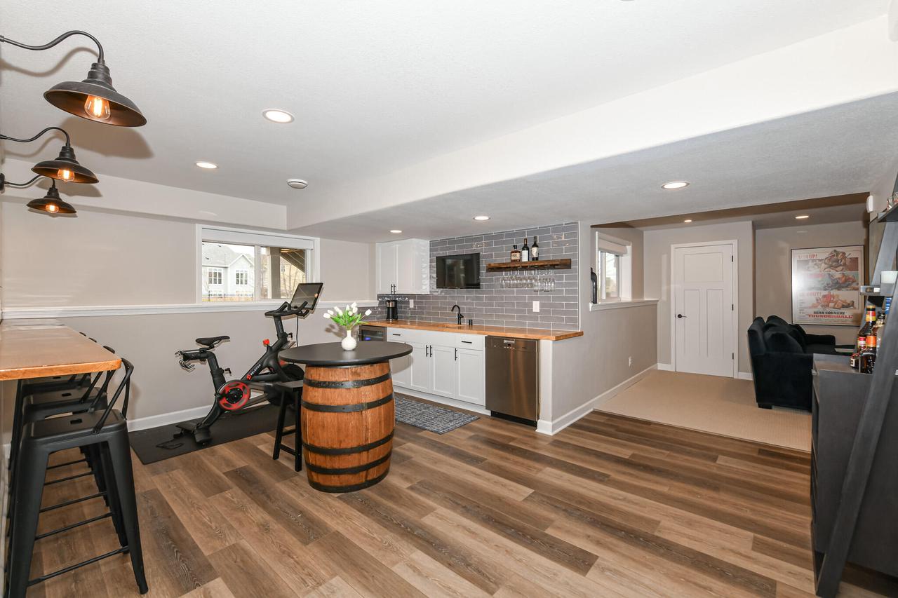 W136N6069 Weyer Farm DRIVE