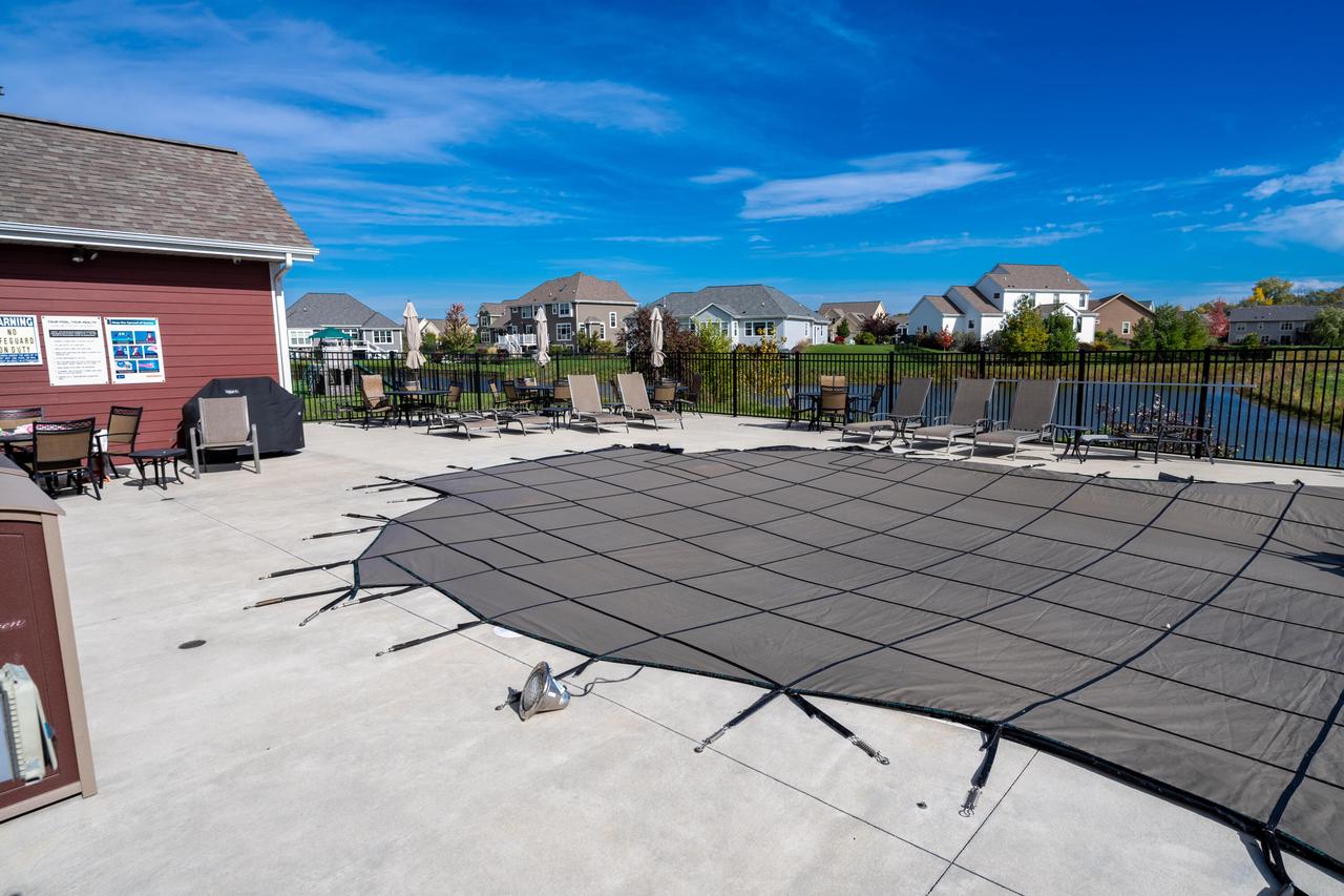 W136N6069 Weyer Farm DRIVE