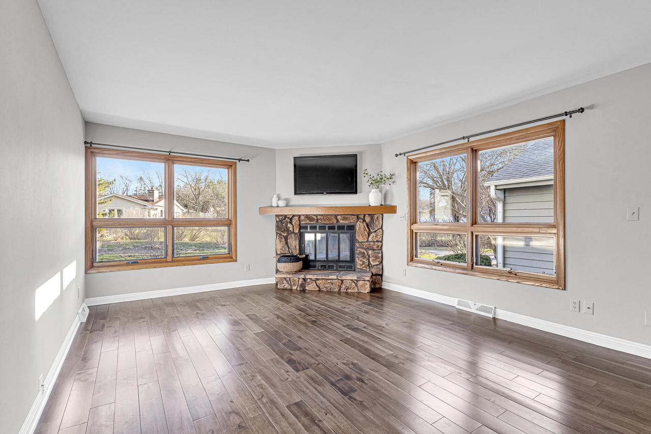 15647 West Brook DRIVE