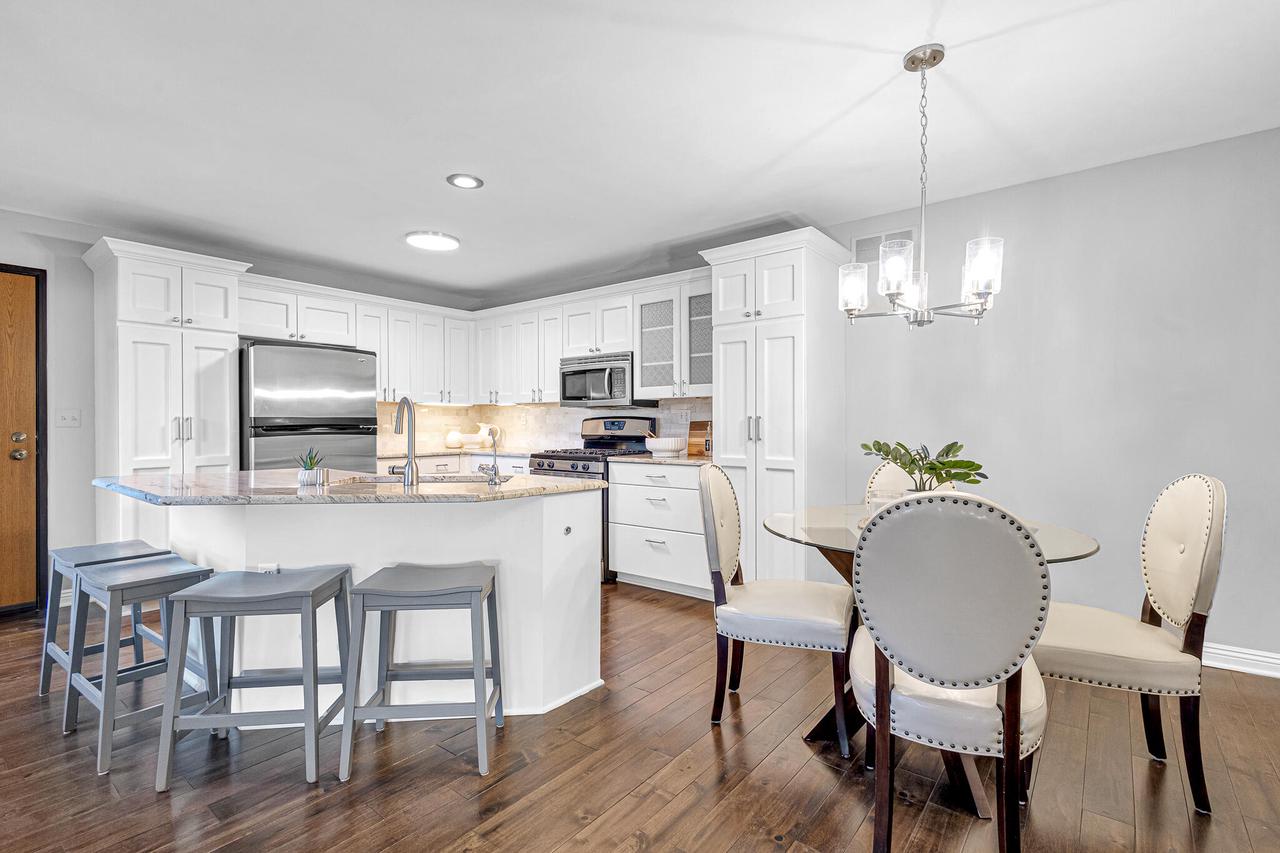 15647 West Brook DRIVE