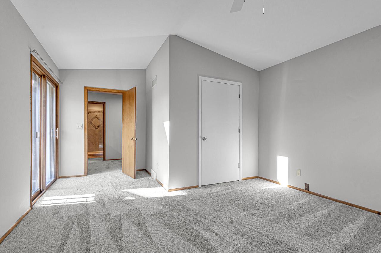 15647 West Brook DRIVE