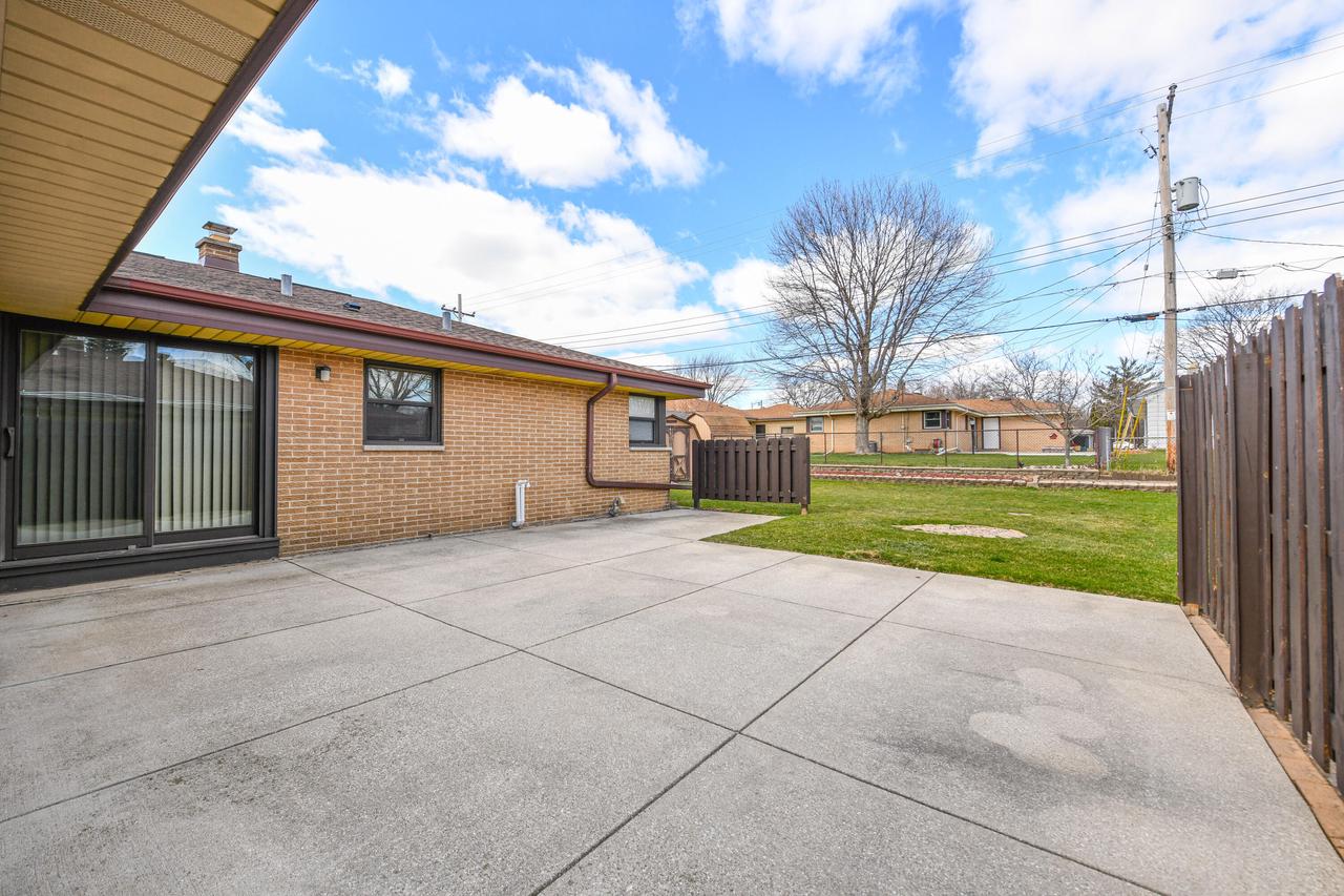 8662 West Ohio AVENUE