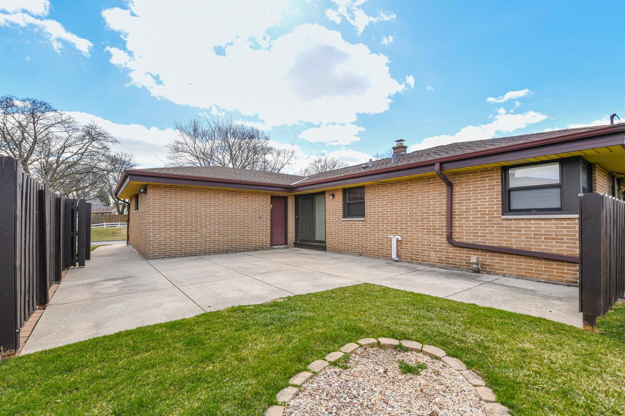 8662 West Ohio AVENUE