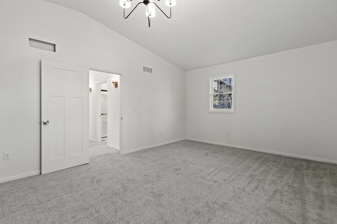 2030 La Chandelle COURT