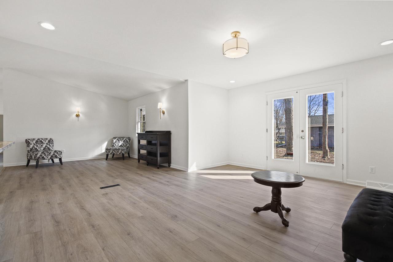 2030 La Chandelle COURT