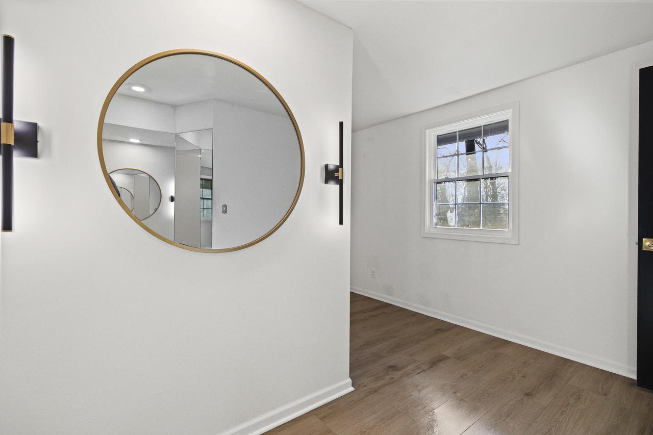 2030 La Chandelle COURT