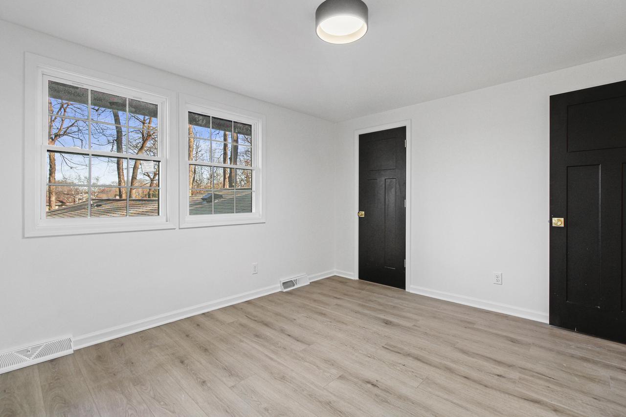 2030 La Chandelle COURT