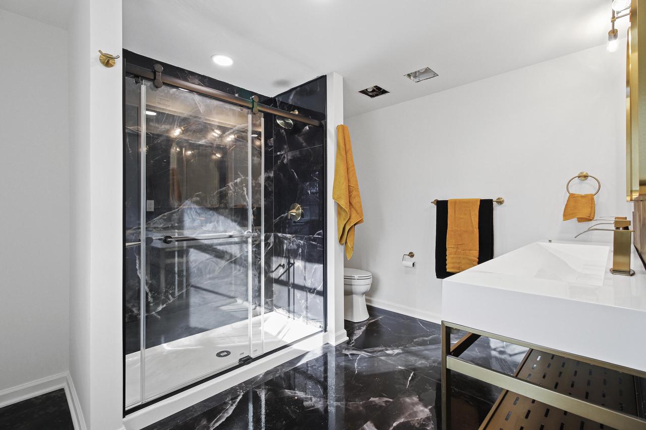 2030 La Chandelle COURT