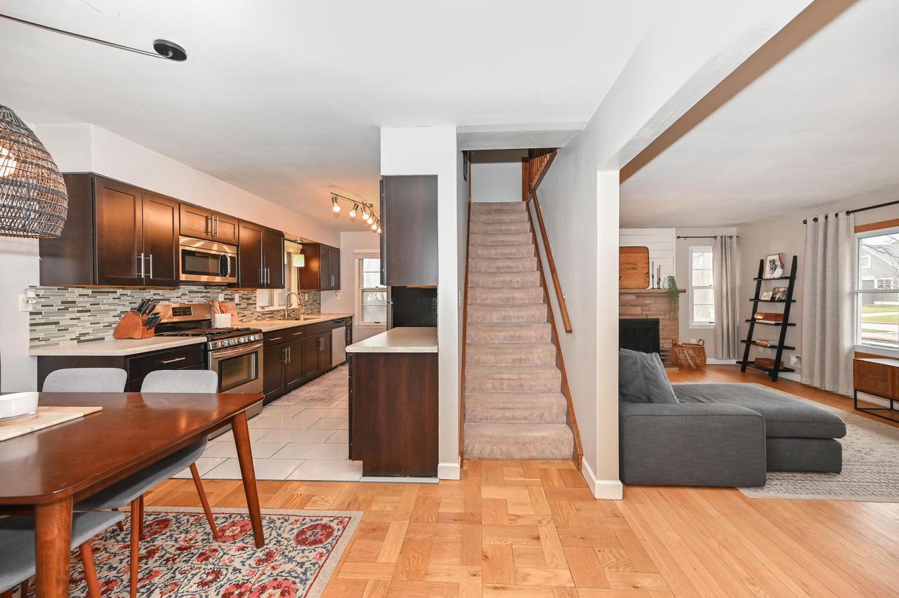 5544 South 42nd STREET