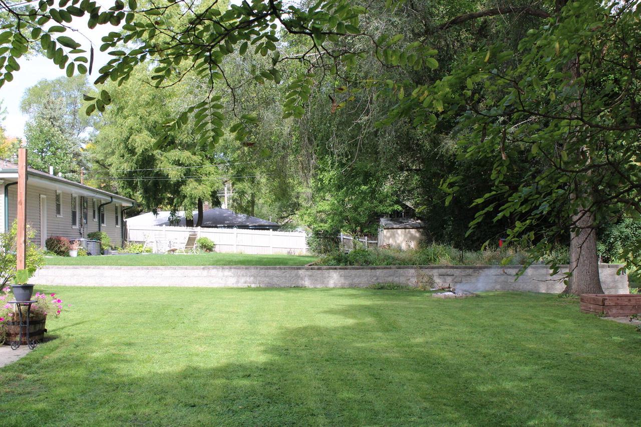 5544 South 42nd STREET