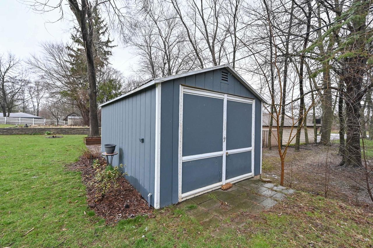 5544 South 42nd STREET