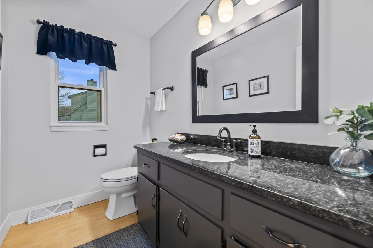 W276N2698 Chicory LANE