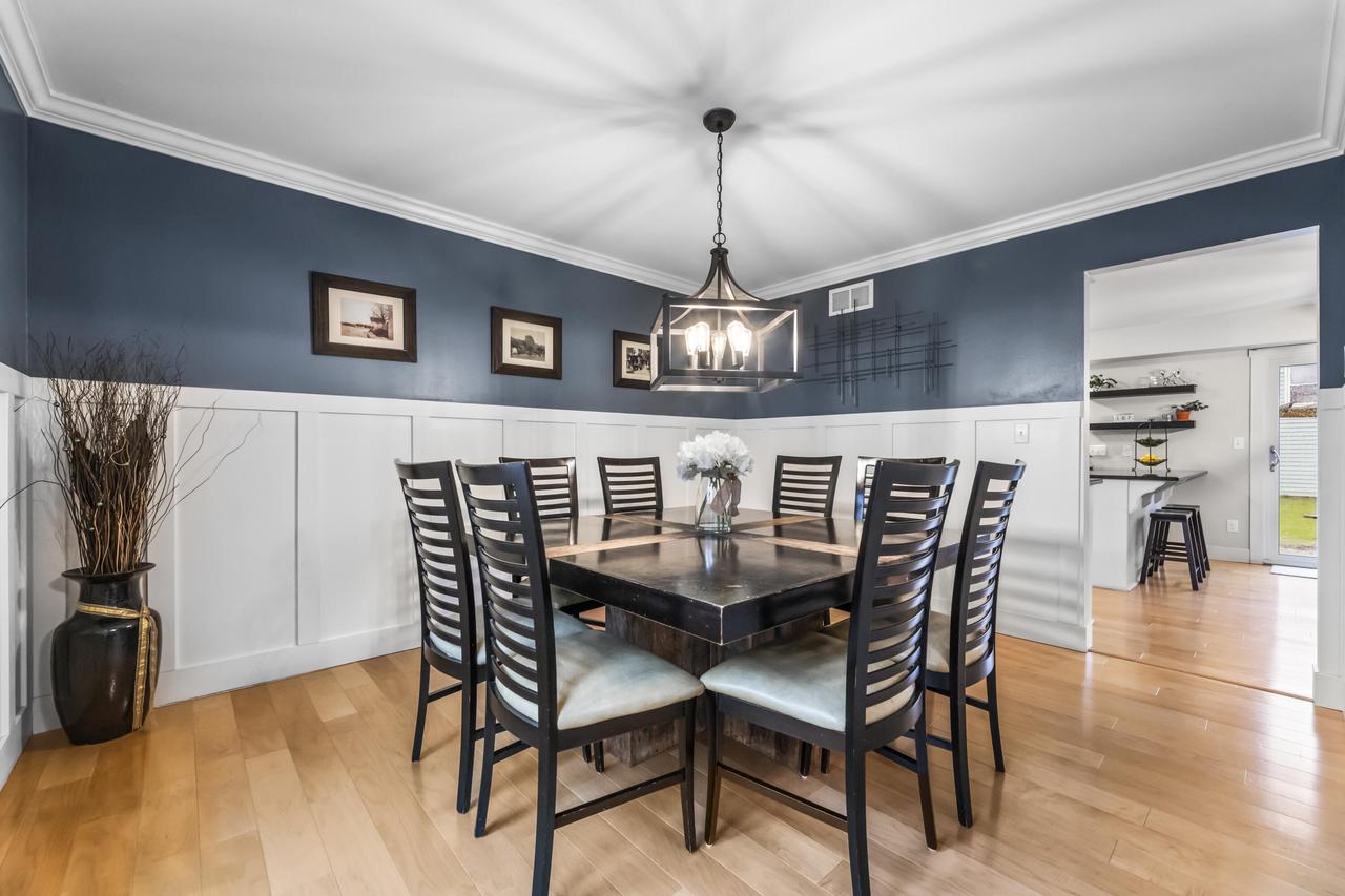 W276N2698 Chicory LANE