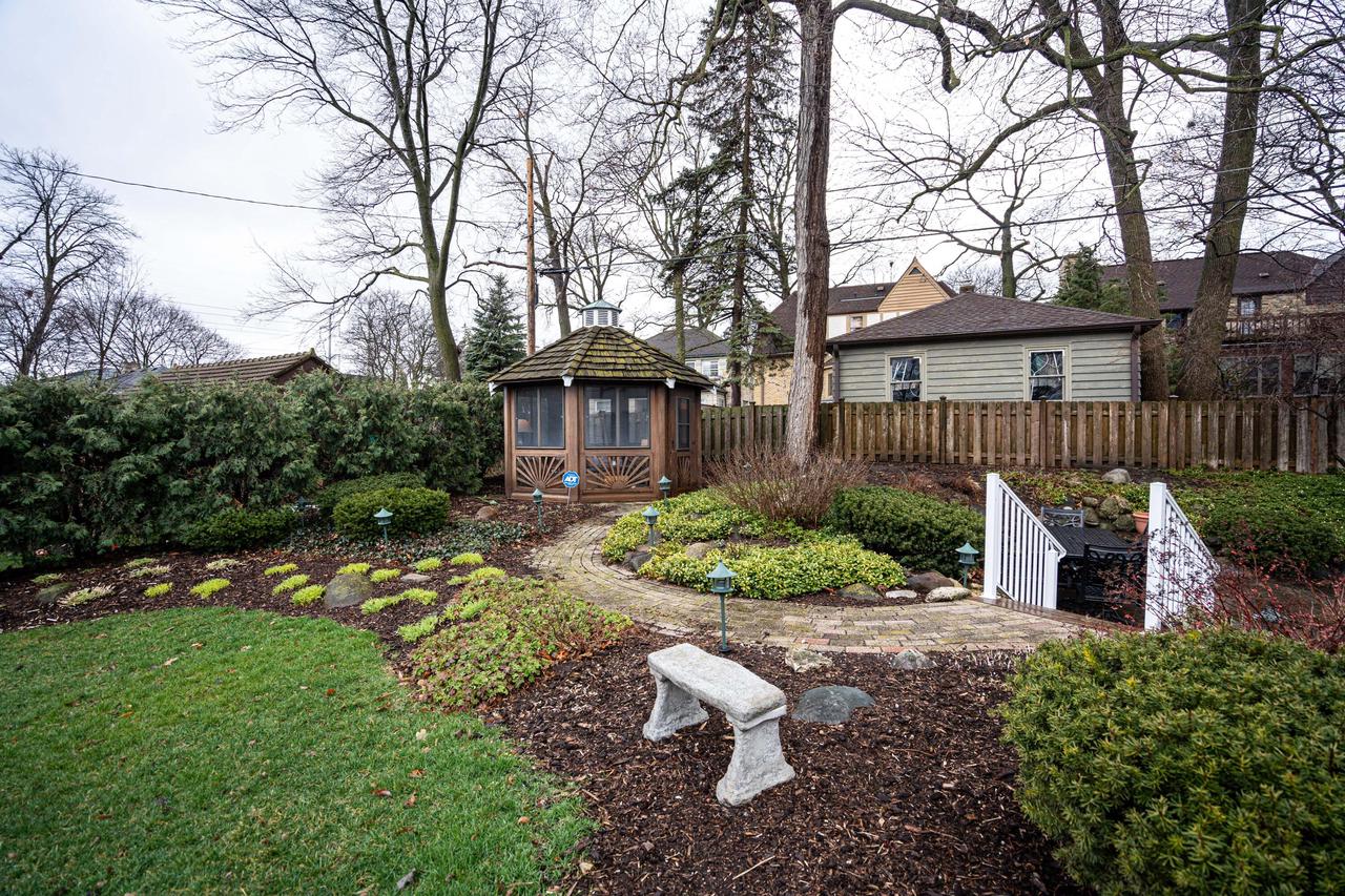 115 North 87th STREET