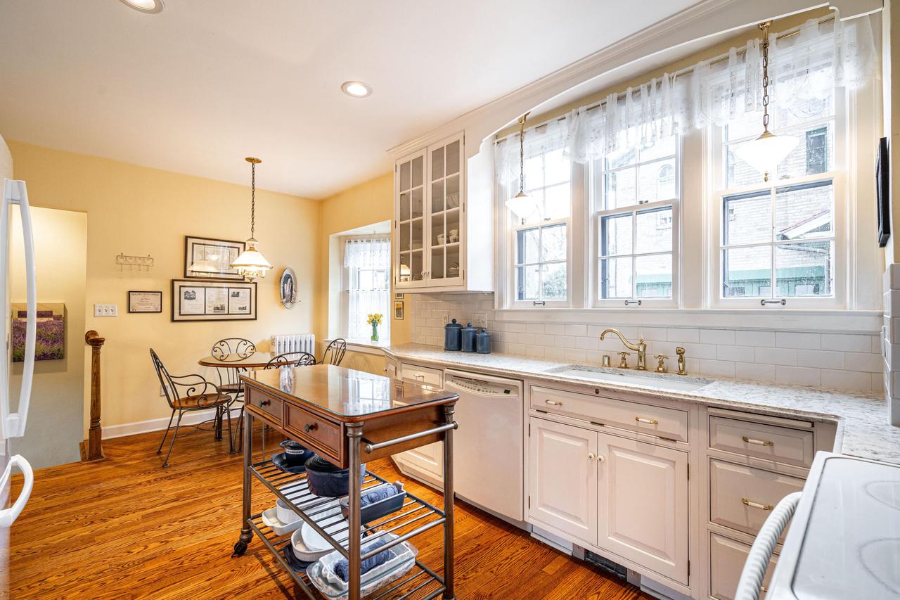 115 North 87th STREET