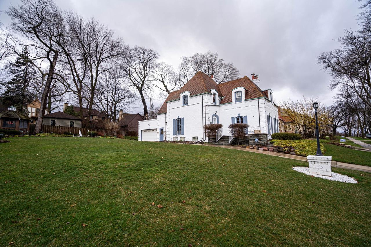 115 North 87th STREET