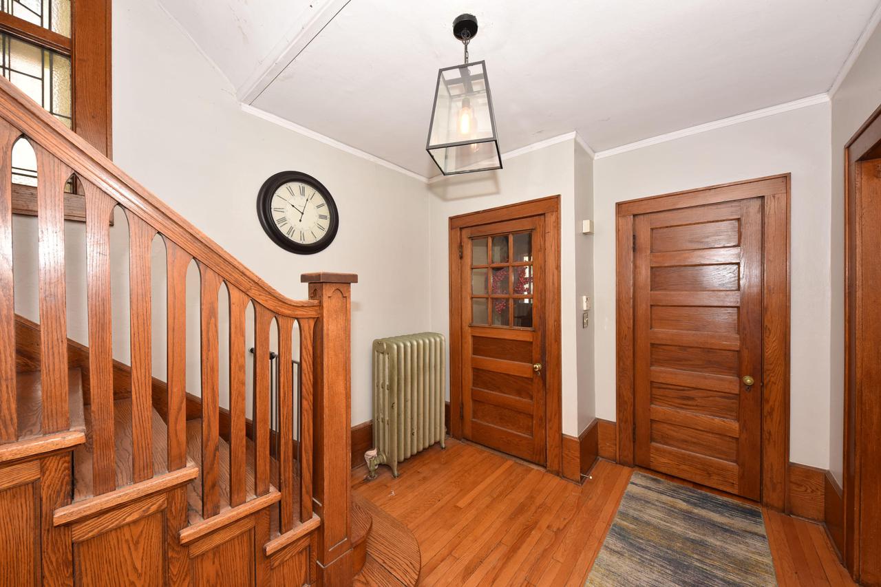 3057 North Murray AVENUE