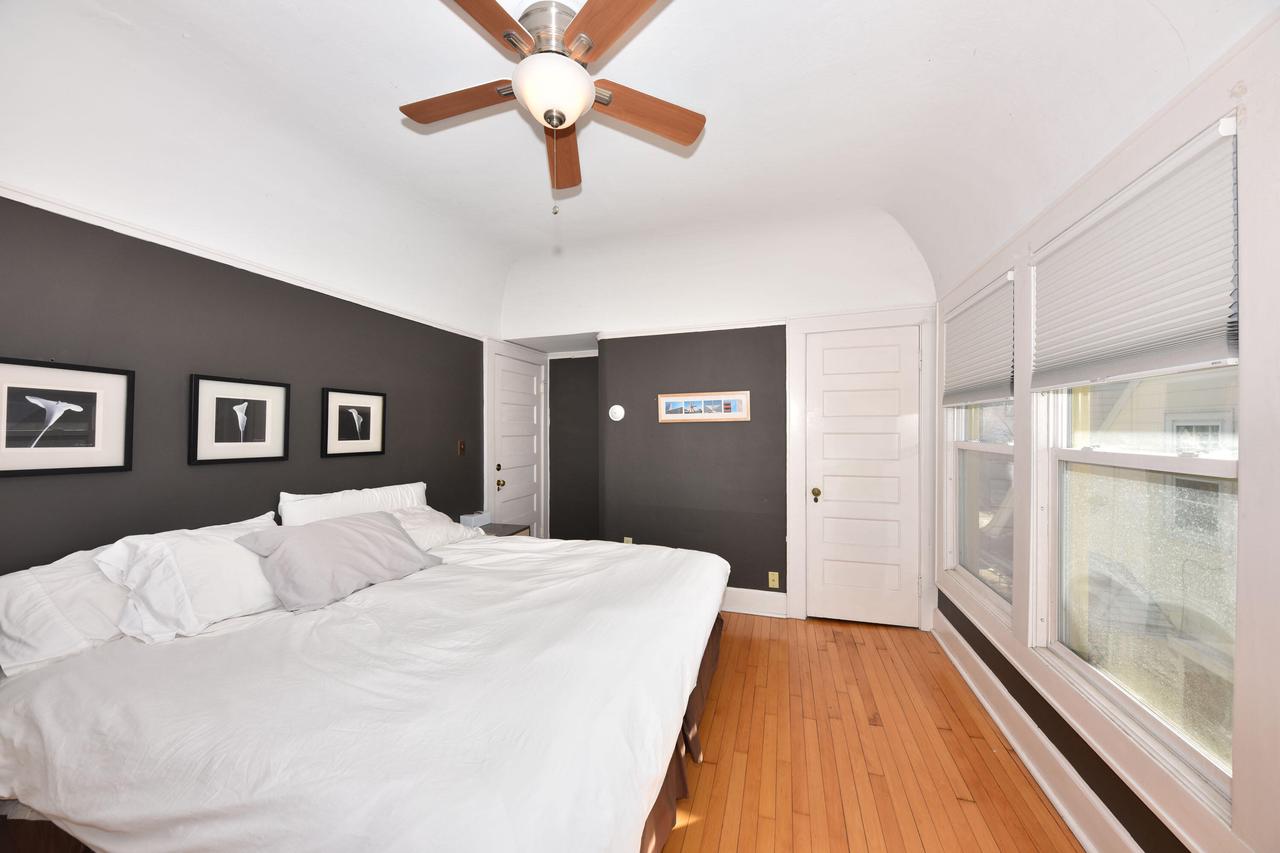 3057 North Murray AVENUE