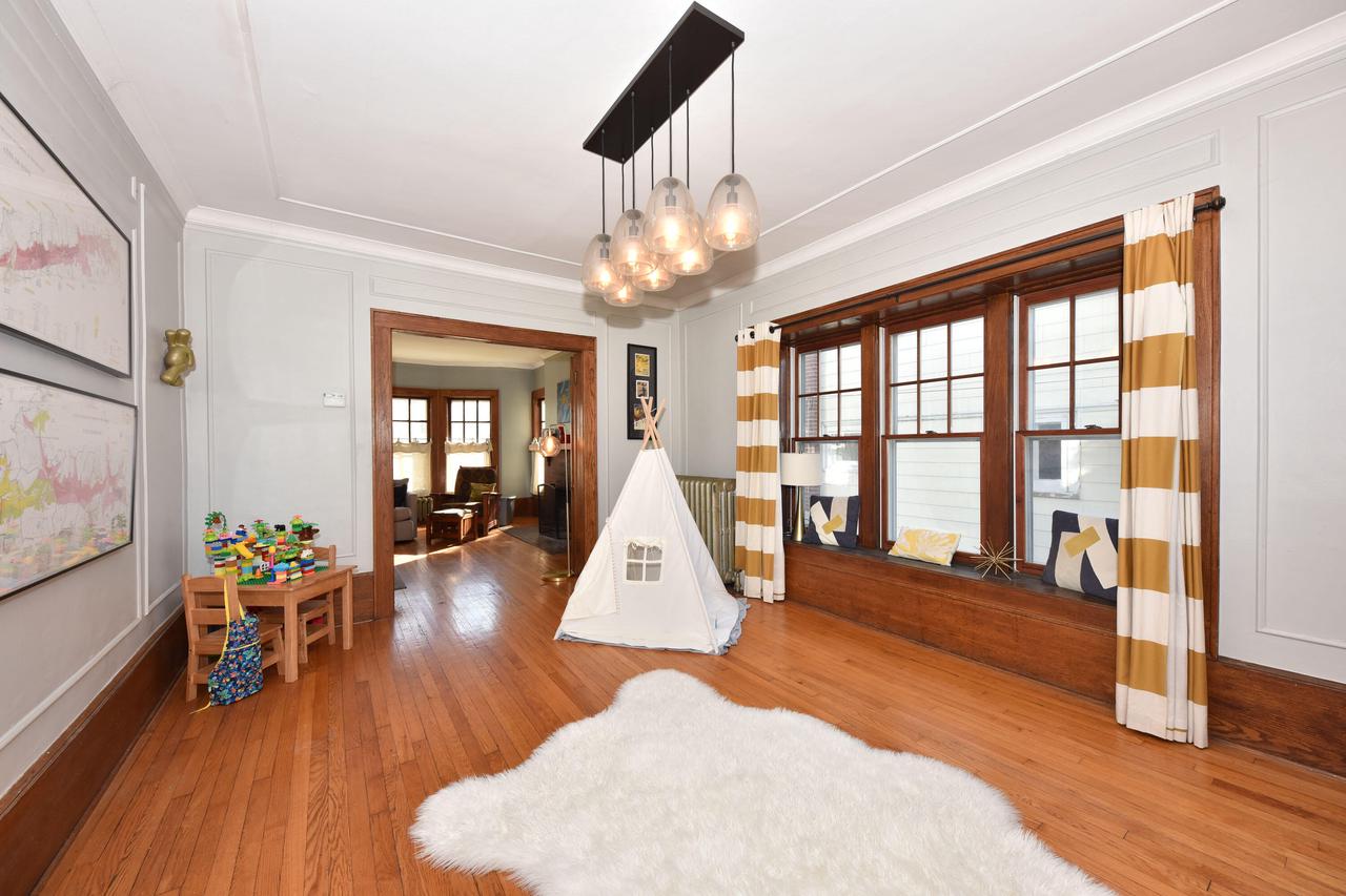 3057 North Murray AVENUE