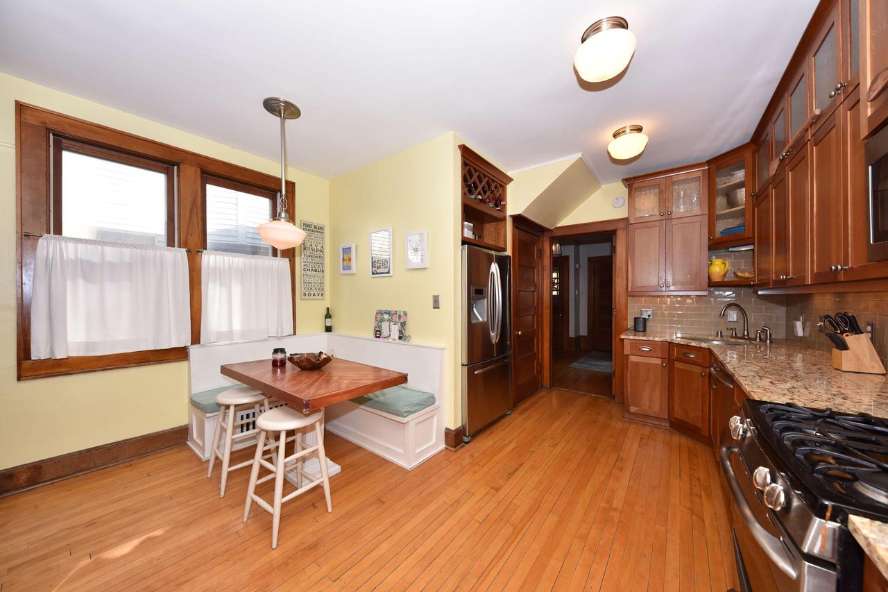 3057 North Murray AVENUE