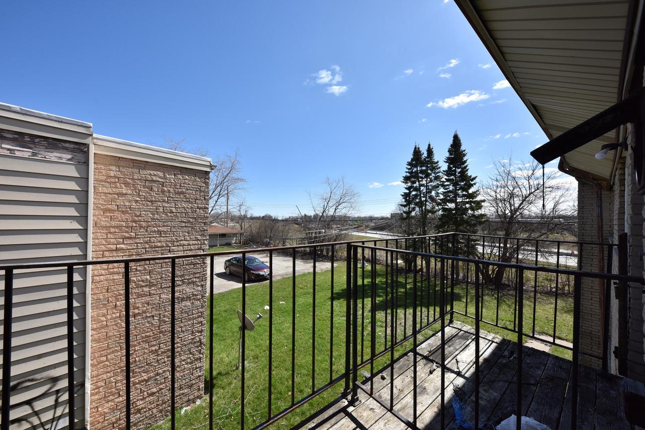 8137 West Thurston AVENUE