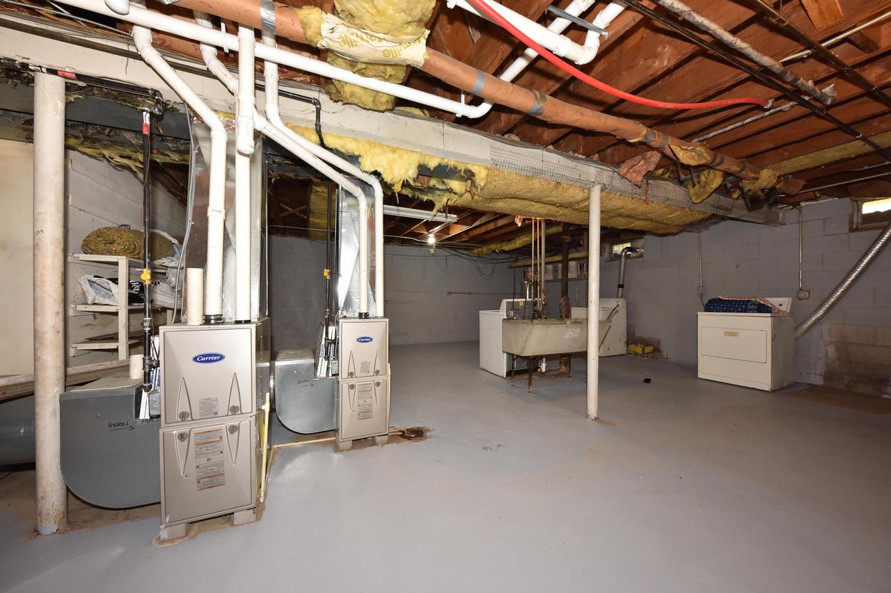 8147 West Thurston AVENUE