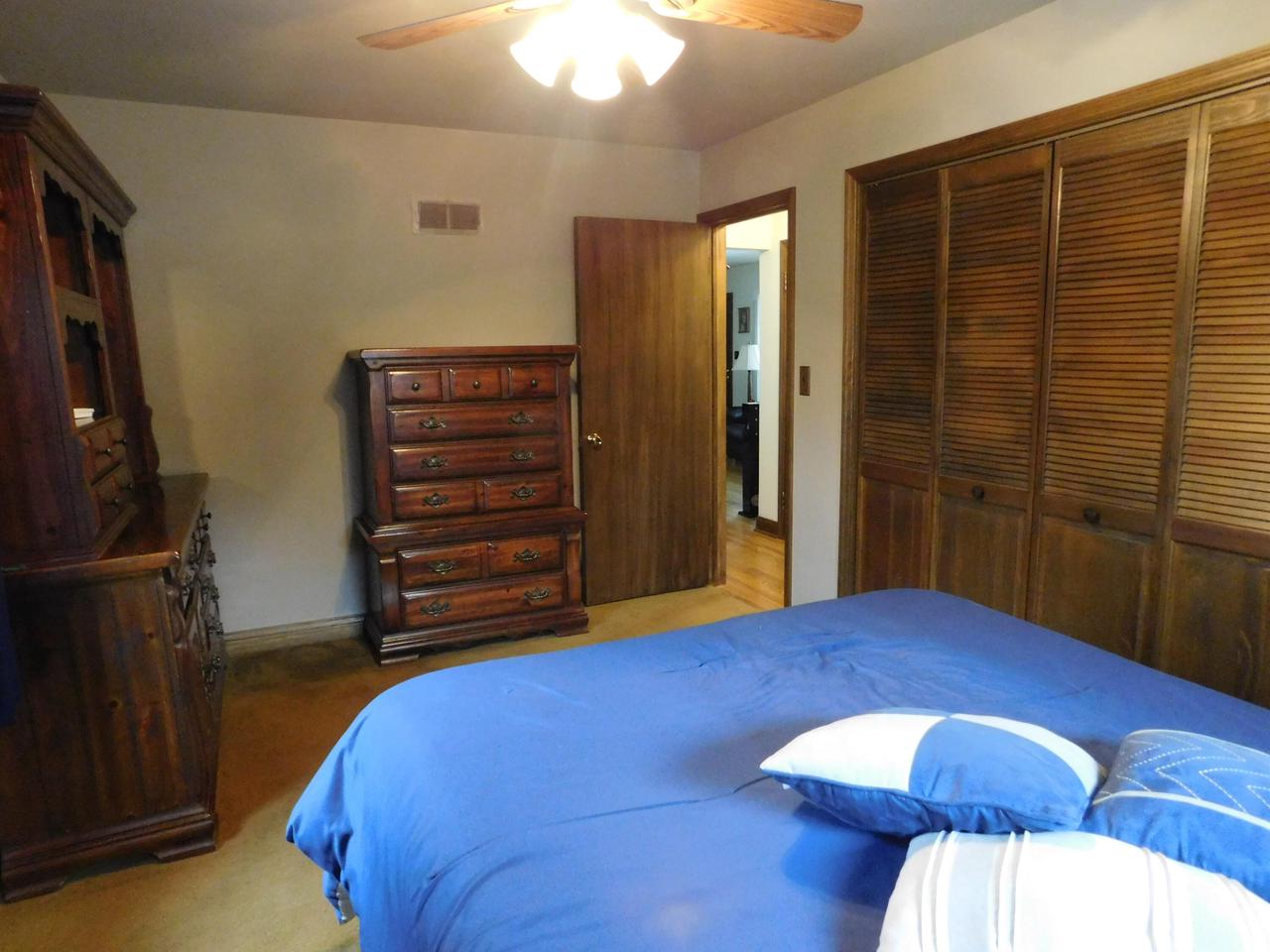 7732 West Cleveland AVENUE