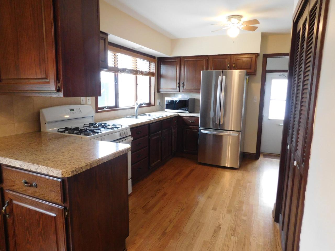 7732 West Cleveland AVENUE