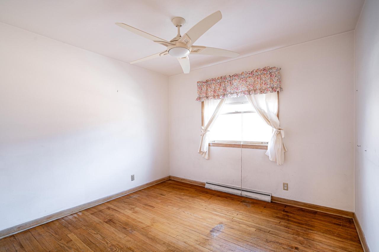 4078 North 61st STREET 4080