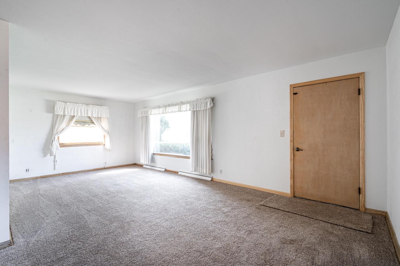 4078 North 61st STREET 4080