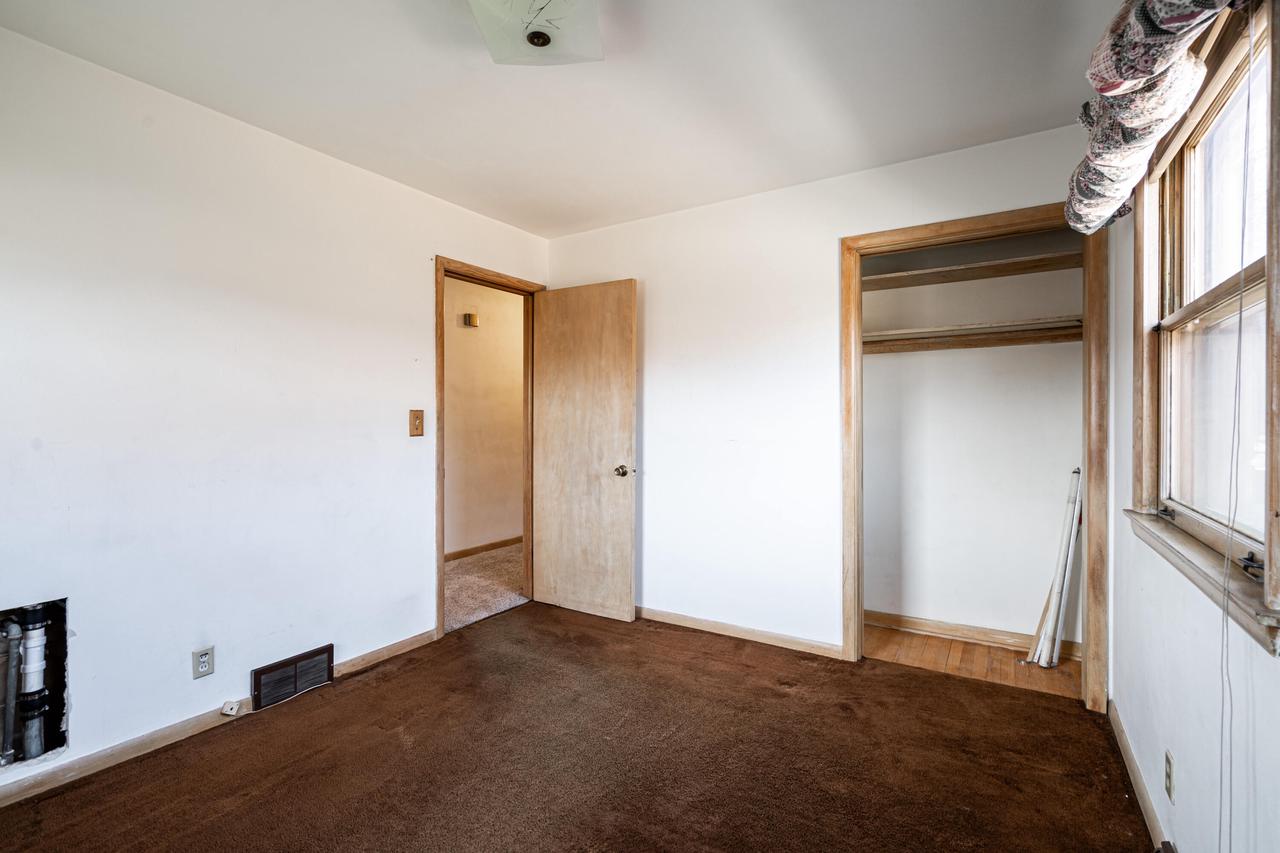 4078 North 61st STREET 4080