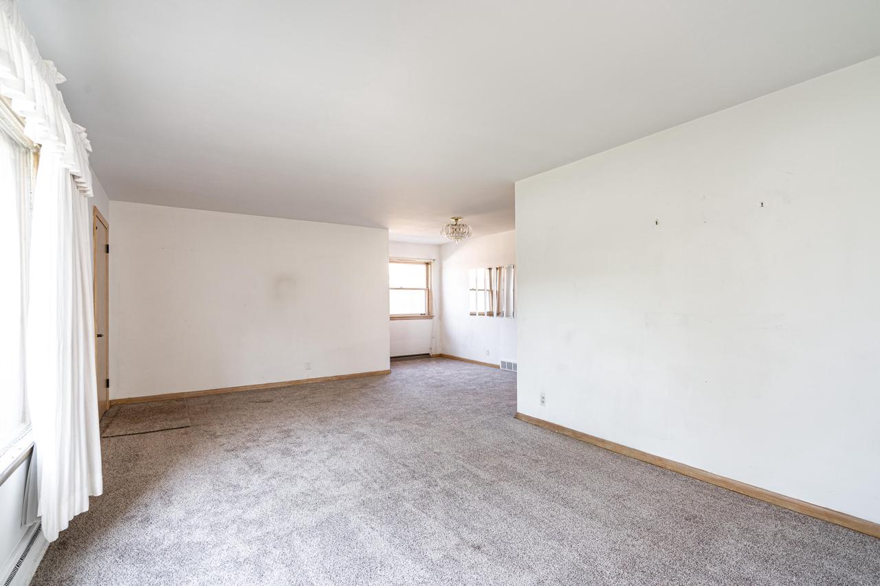 4078 North 61st STREET 4080