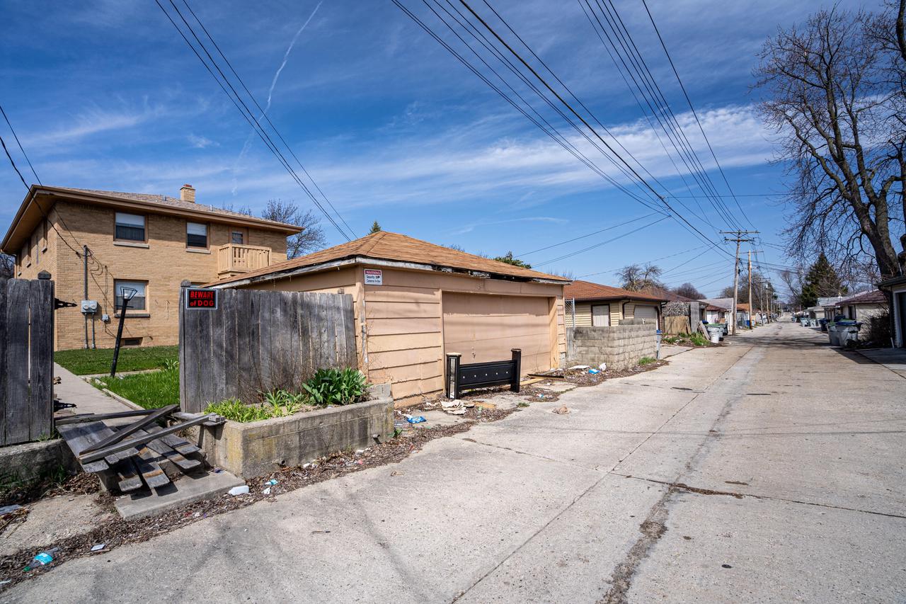 4078 North 61st STREET 4080