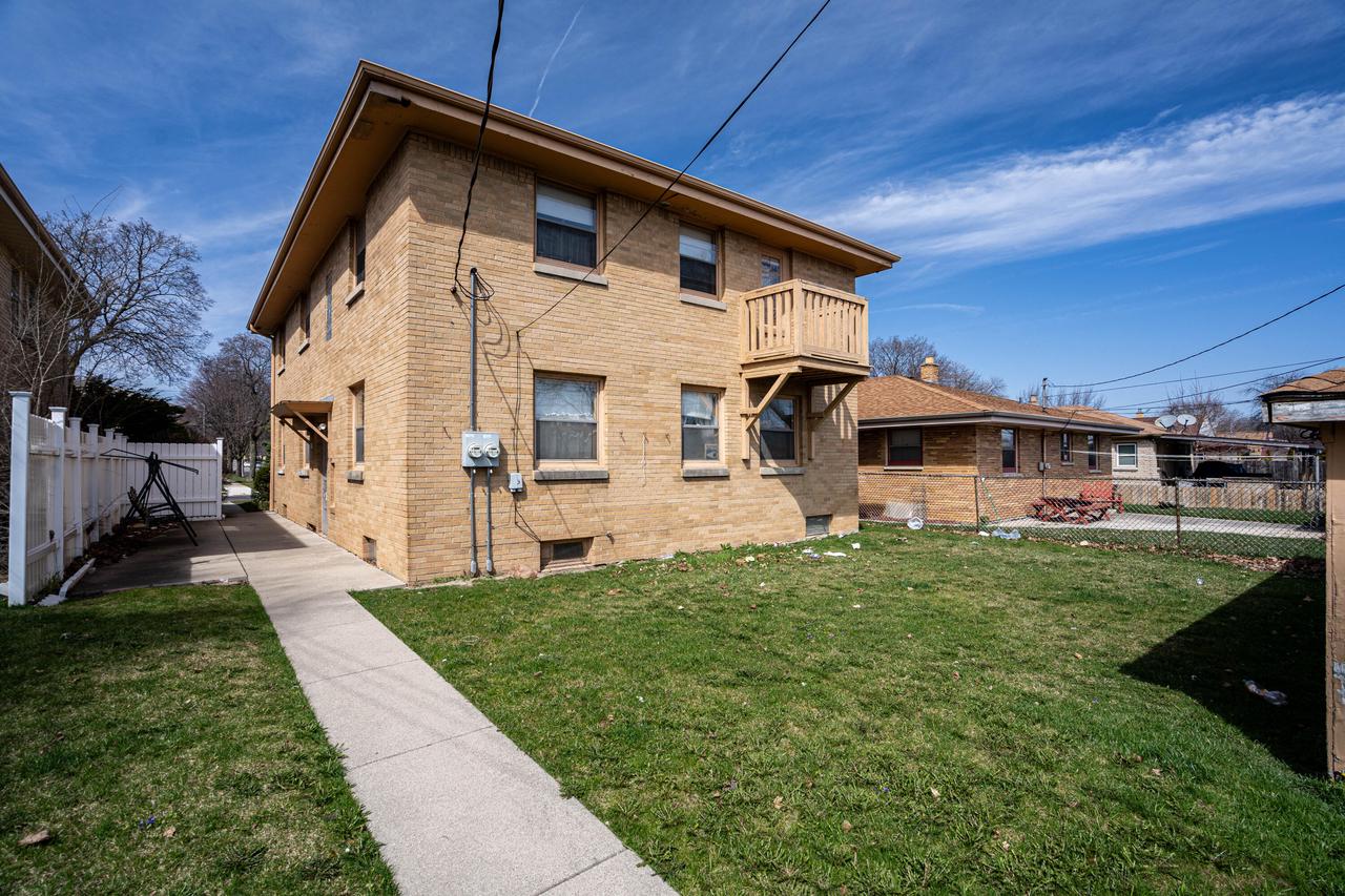 4078 North 61st STREET 4080