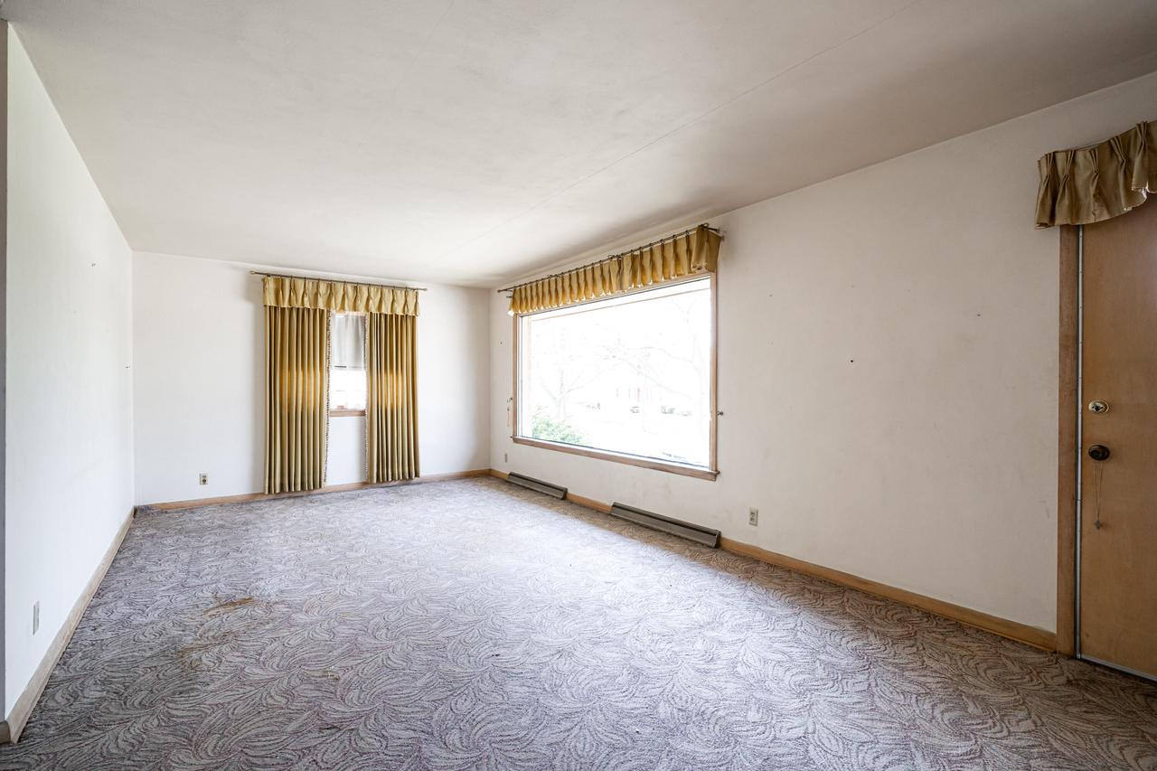 4078 North 61st STREET 4080