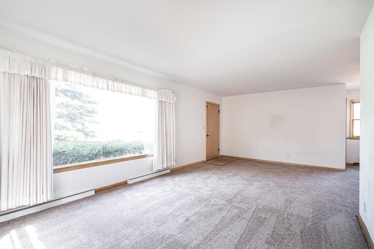 4078 North 61st STREET 4080