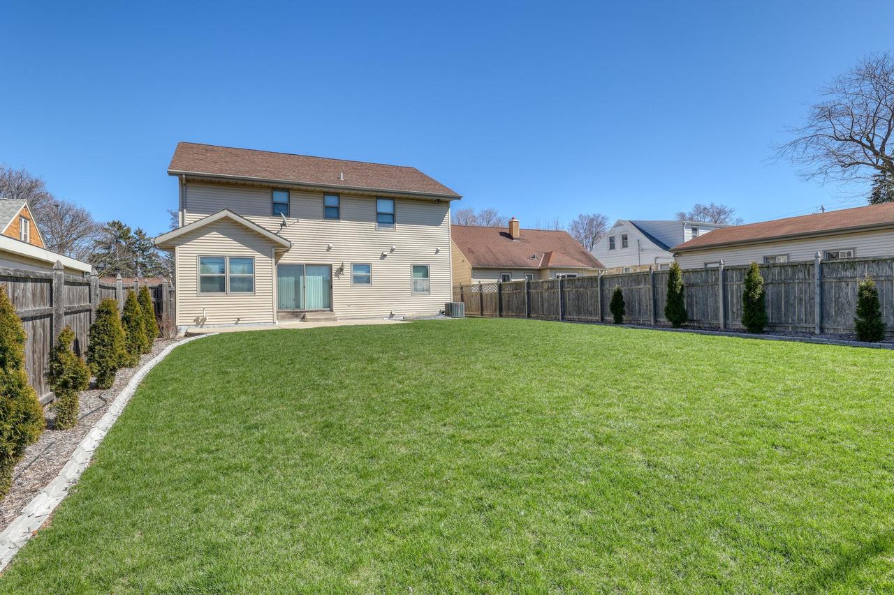 551 North 94th STREET