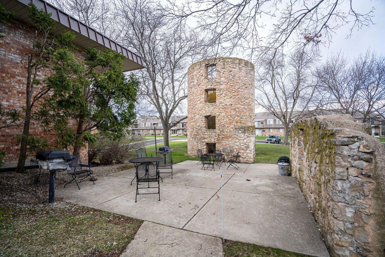 4117 West Rivers Edge CIRCLE 6