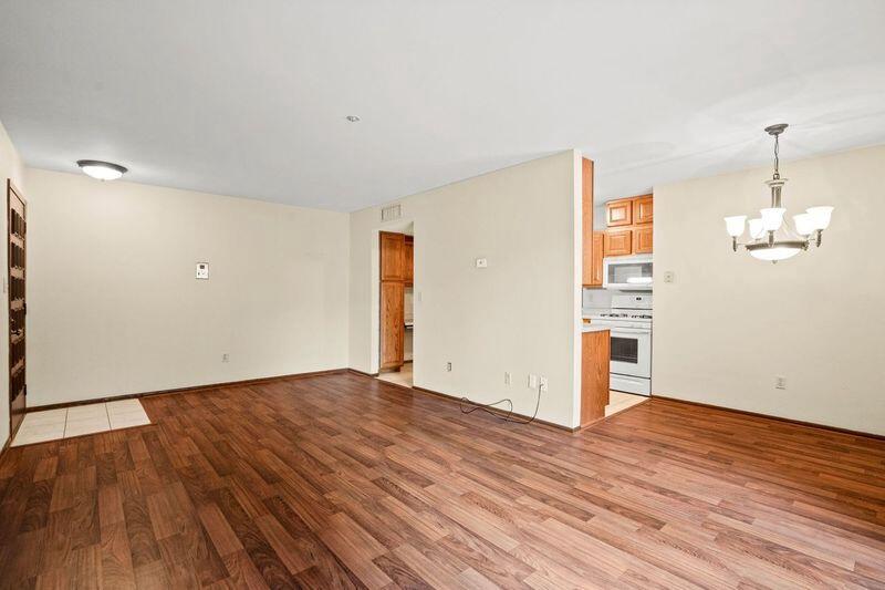 4117 West Rivers Edge CIRCLE 6