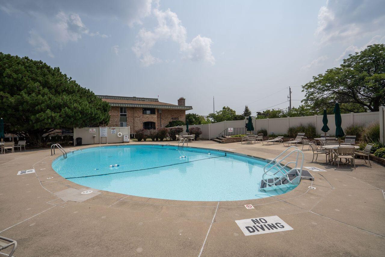 4117 West Rivers Edge CIRCLE 6