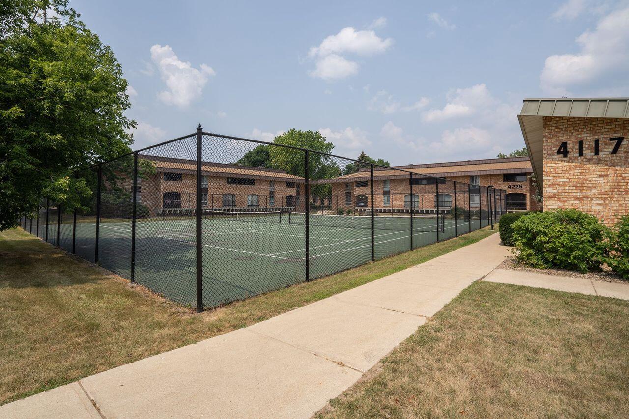 4117 West Rivers Edge CIRCLE 6