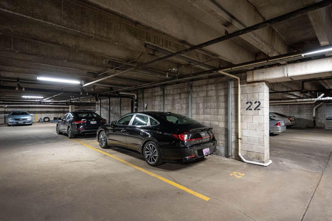 4117 West Rivers Edge CIRCLE 6