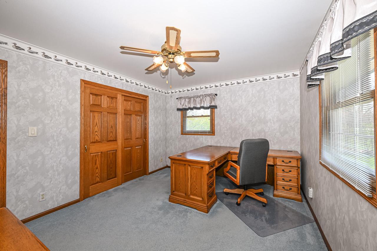 3040 West Forest Hill AVENUE