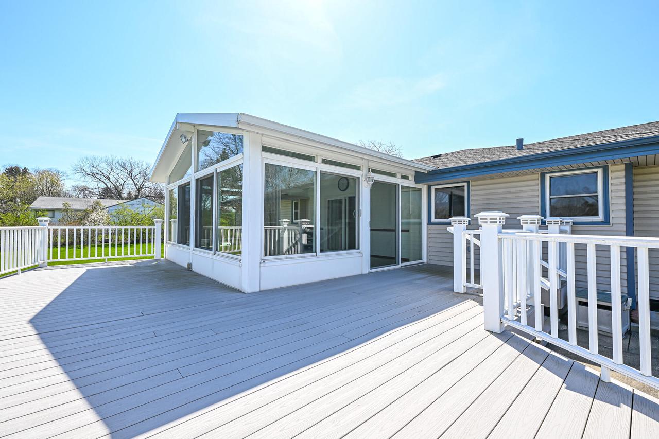 3040 West Forest Hill AVENUE