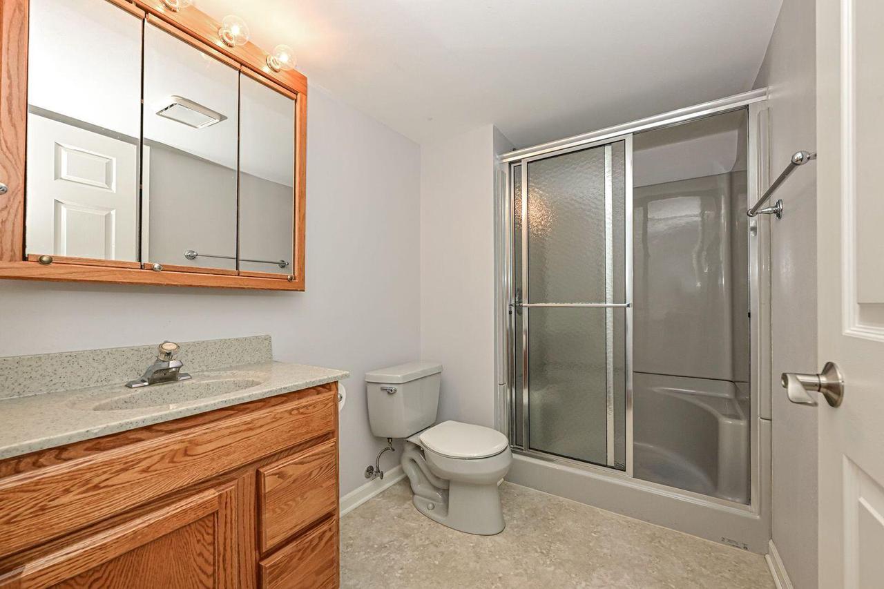 19110 Emerald DRIVE 19120