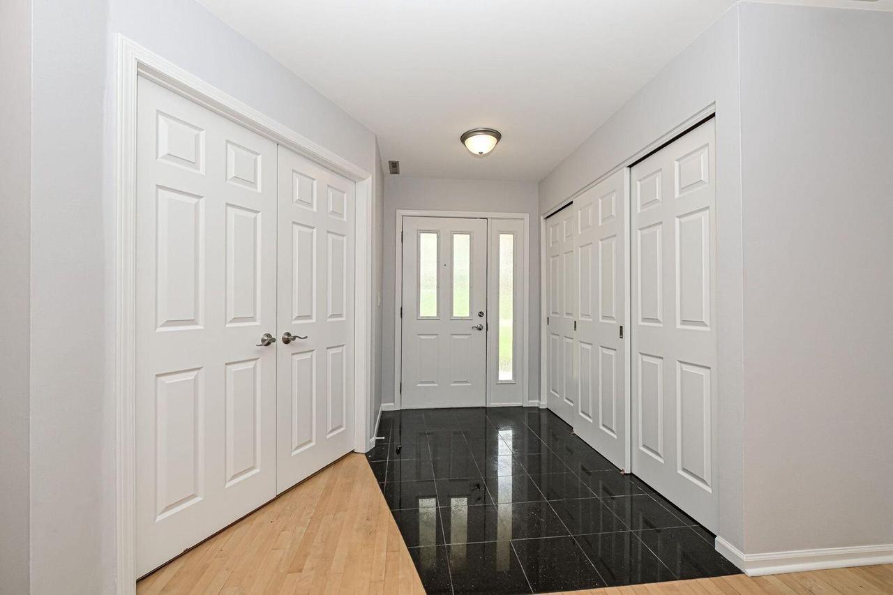 19110 Emerald DRIVE 19120