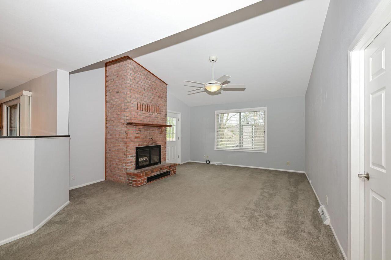 19110 Emerald DRIVE 19120